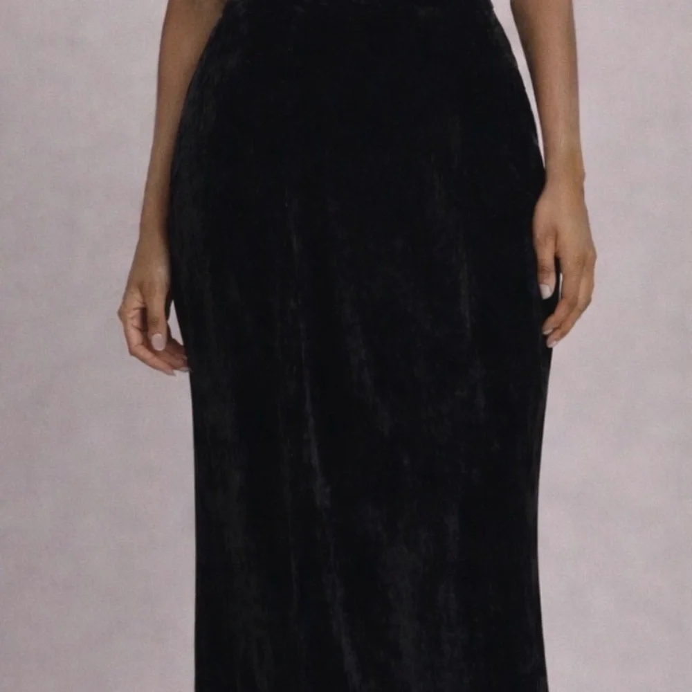 J Jill black velvet maxi skirt- back zip- 8